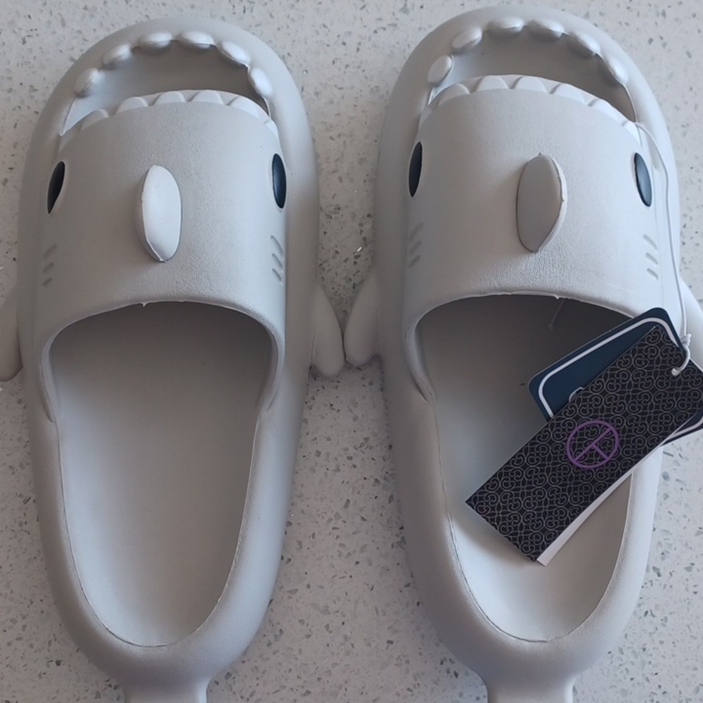 Unisex EVA Shark Slides. ADULT 8-9